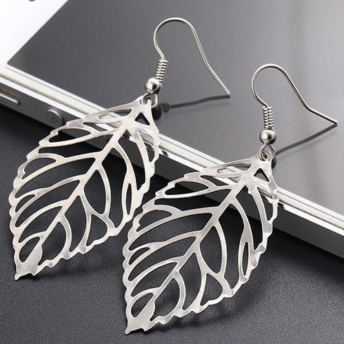 Wholesale Leaf pendant earrings long retro simple earrings
